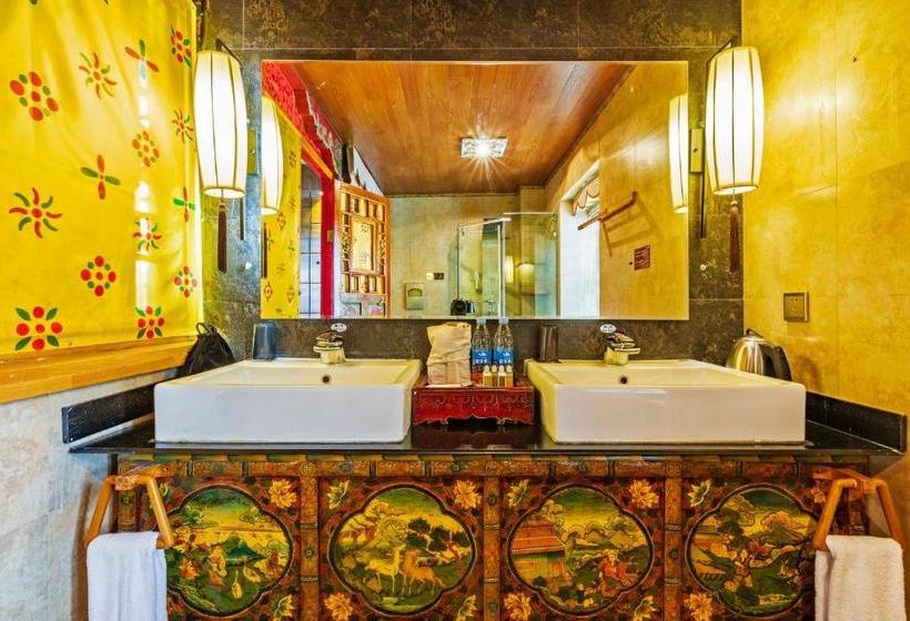 בית מלון כפרי Floral  Lincang Boutique