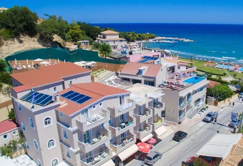 هتل Porto Planos Beach