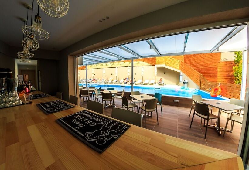 酒店 Porto Planos Beach