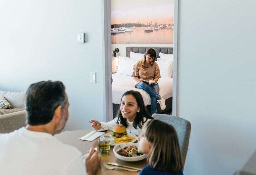 Novotel Perth Murray Street