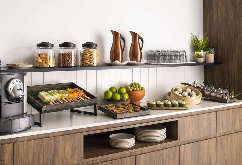 Novotel Perth Murray Street