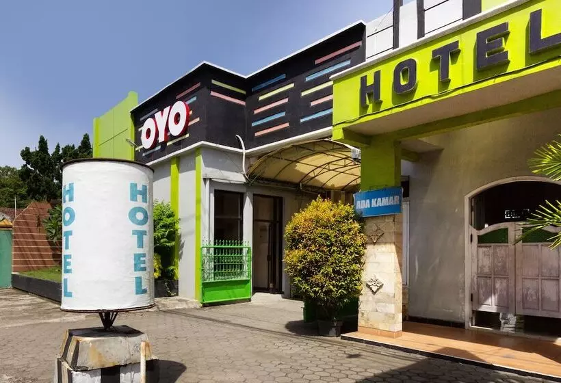 Hotelli Oyo 3024  Kebon Manis