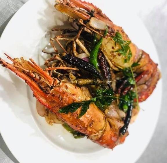 ホテル Luxury Inn Matale