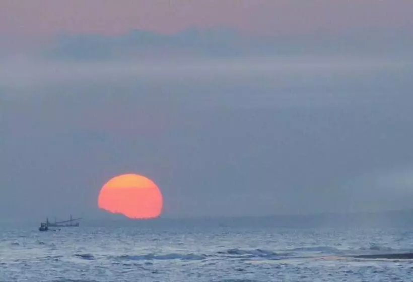 Hotelli Wide Sands Beach Retreat