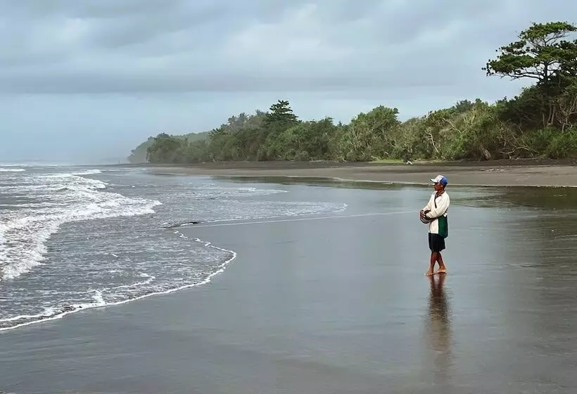 Hotelli Wide Sands Beach Retreat