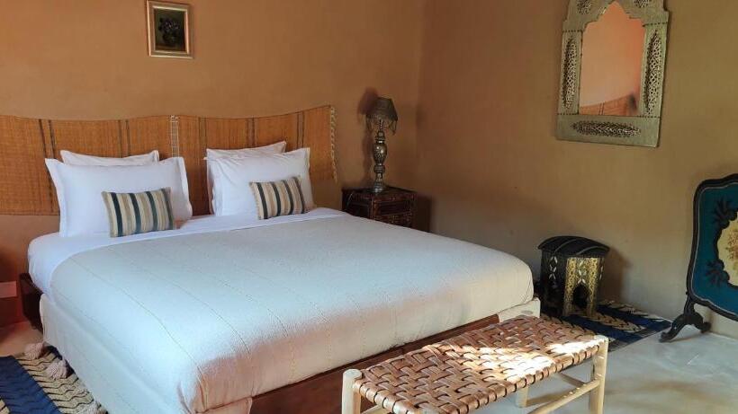 פנסיון Dar Tawarta Guest House Dakhla