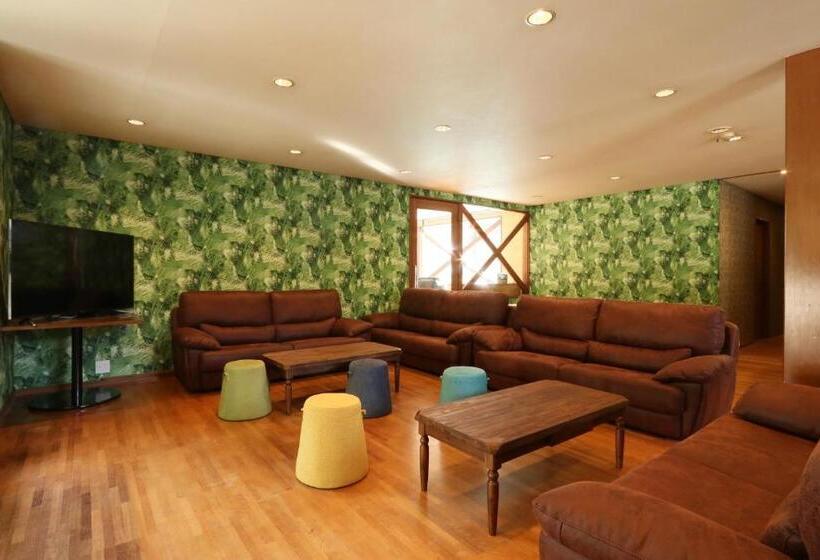 ריוקאן Amis Droles