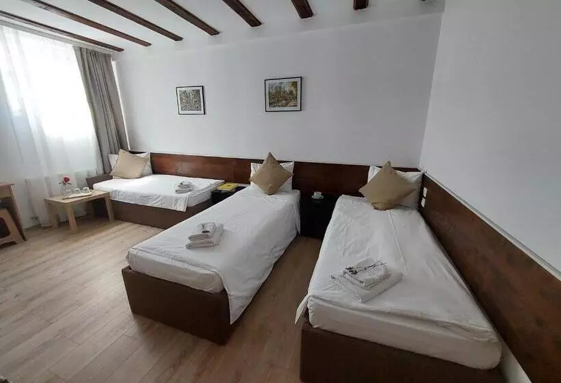 Aamiaismajoitus (B&B) Confort Inn