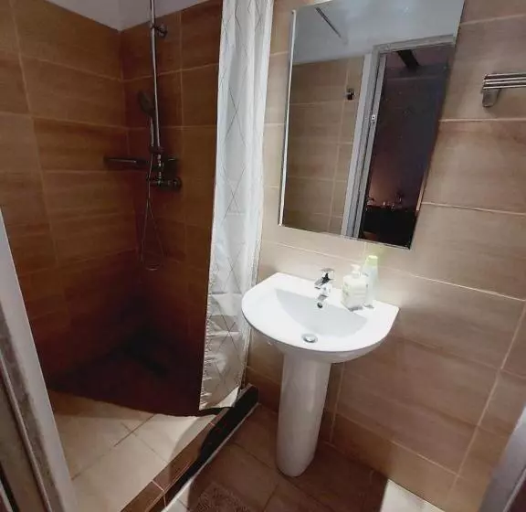 Aamiaismajoitus (B&B) Confort Inn