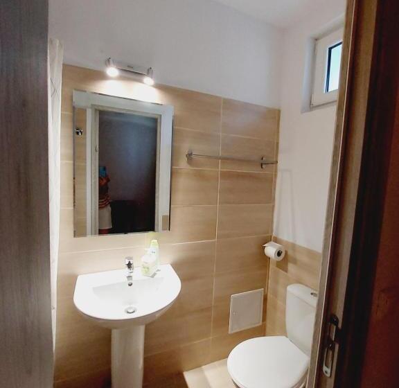 Nocleg ze śniadaniem Confort Inn