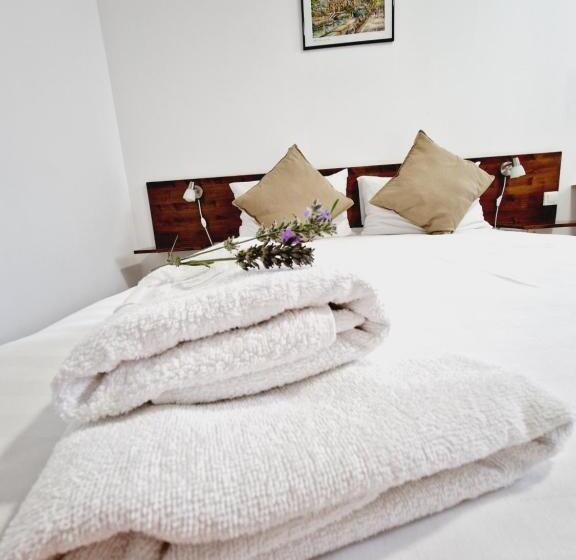 Nocleg ze śniadaniem Confort Inn