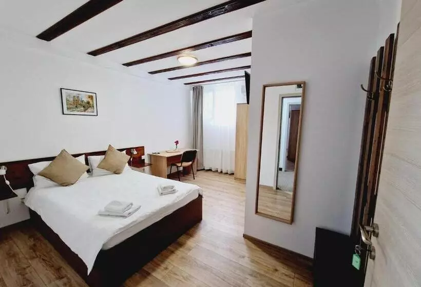 Aamiaismajoitus (B&B) Confort Inn