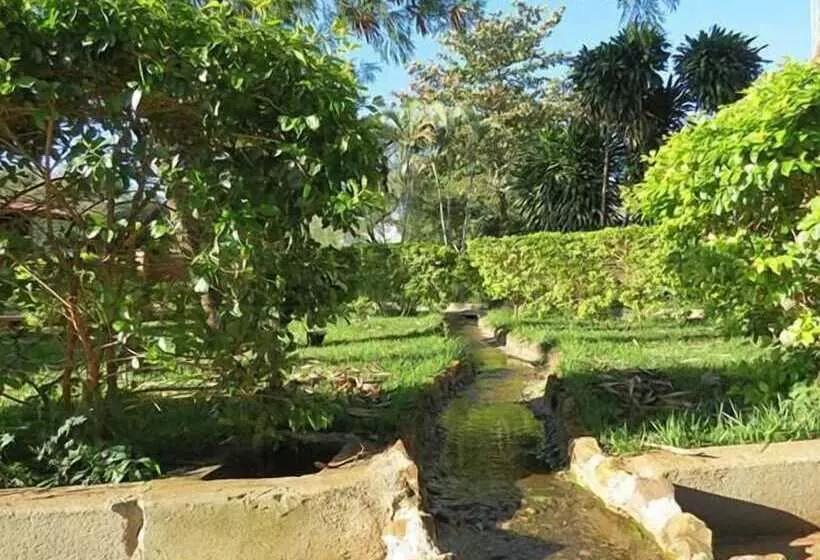 هتل Itaygua