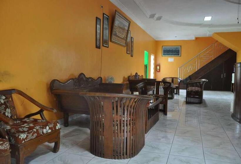 فندق Reddoorz Near Lokawisata Baturaden