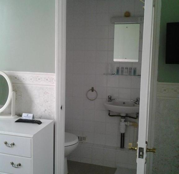 The Mount View Hotel, Bed & Breakfast