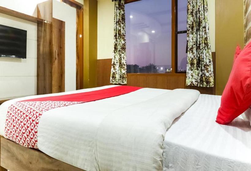 Hotell Oyo 70090 Jugnu