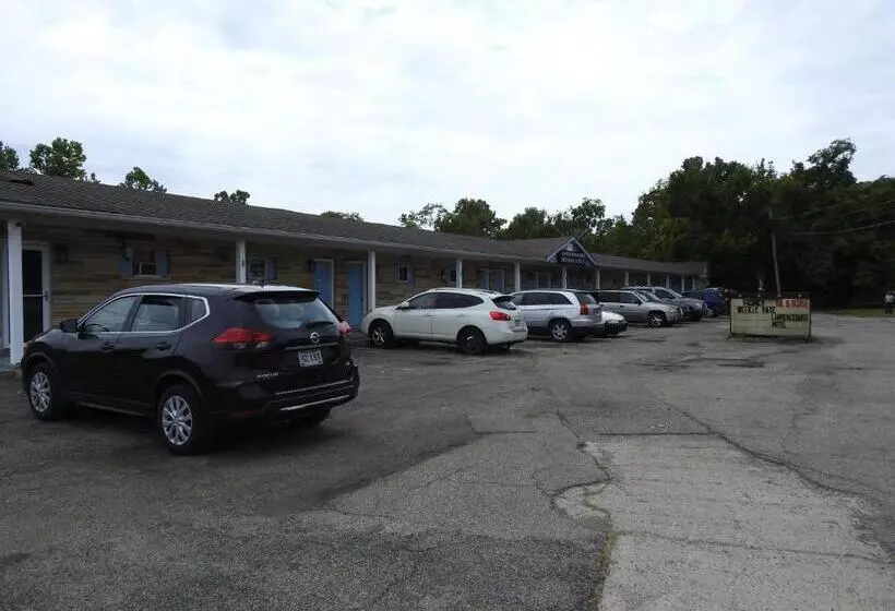 Lawrenceburg Motel