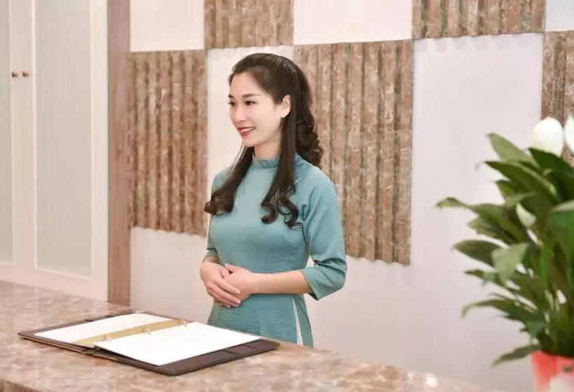 هتل Bridge Lakeside Room For Rent Hanoi