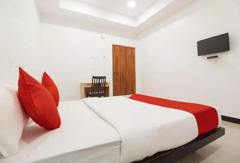 ホテル O Sakthi Grand