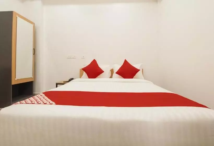 ホテル O Sakthi Grand