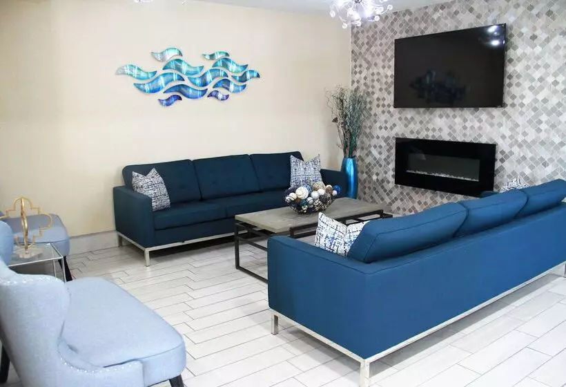 Отель Baymont By Wyndham Stevens Point