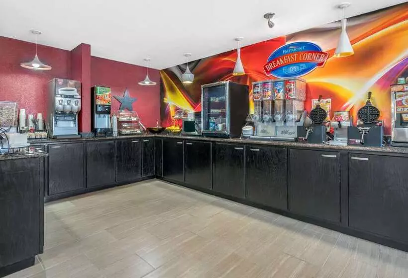 Отель Baymont By Wyndham Stevens Point