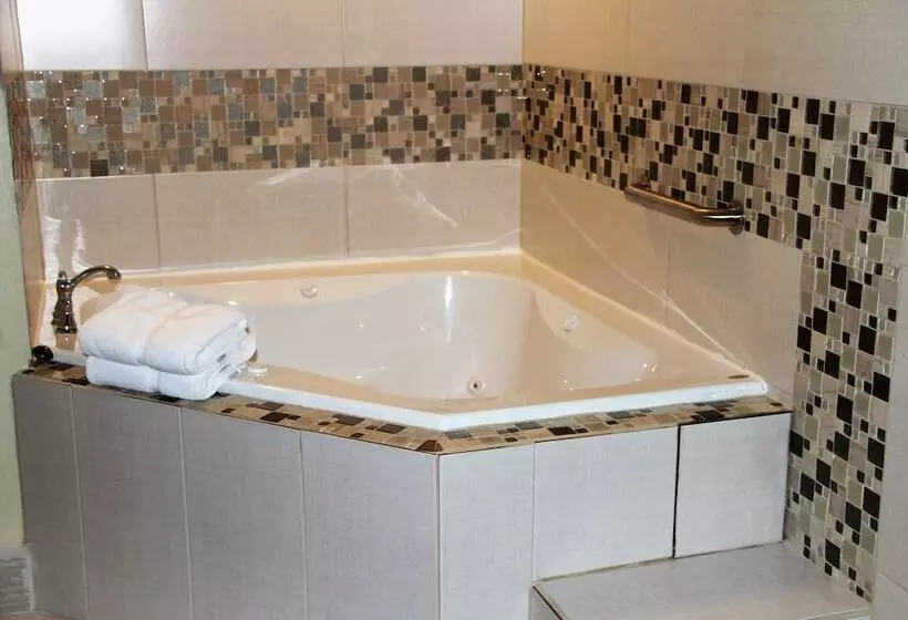 Отель Baymont By Wyndham Stevens Point