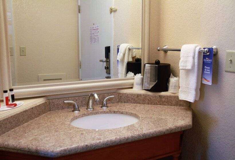 Отель Baymont By Wyndham Stevens Point