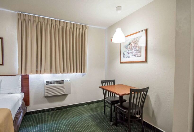 هتل Suburban Studios Melbourne Airport