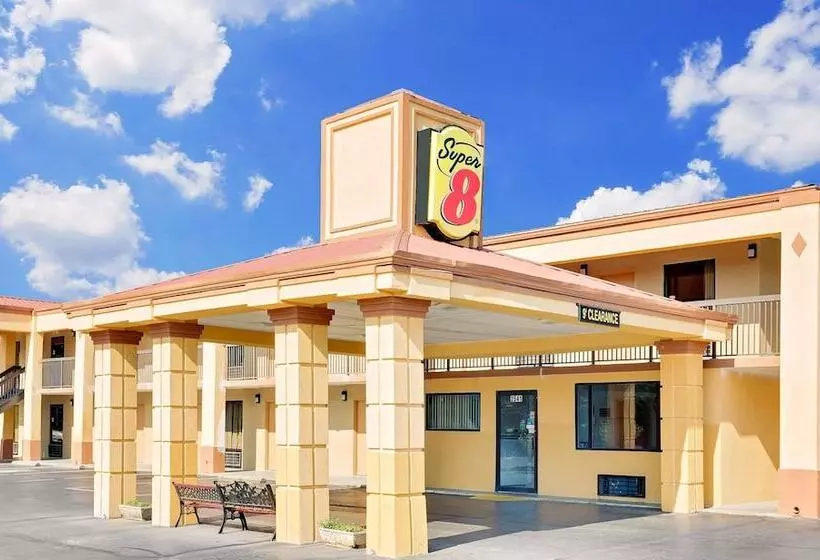 فندق Super 8 By Wyndham Athens