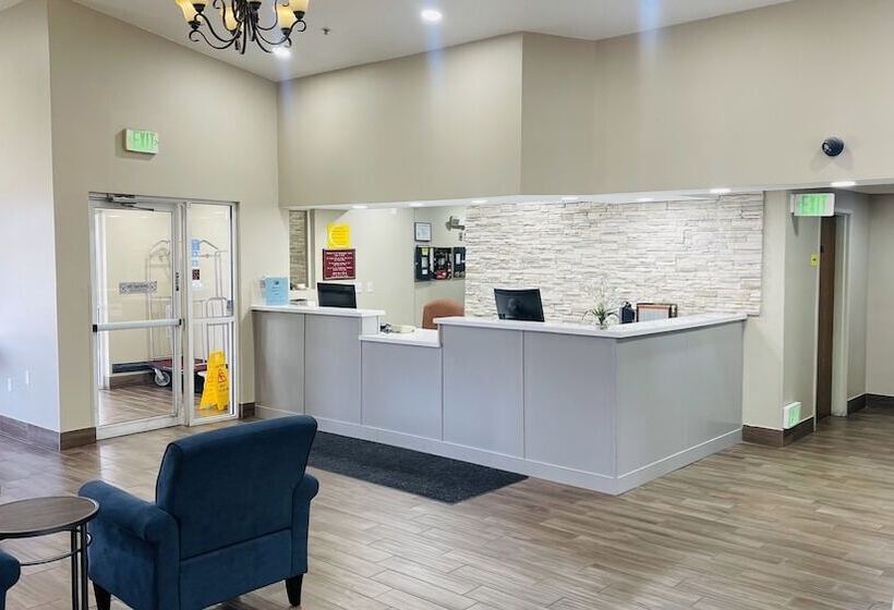 هتل Royal Inn Airport Salt Lake City