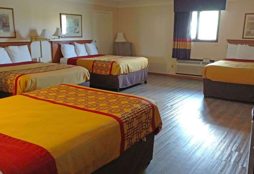 Мотель Americas Best Value Inn & Suites Thief River Falls