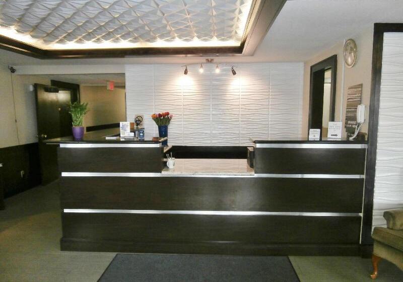 Мотель Americas Best Value Inn & Suites Thief River Falls