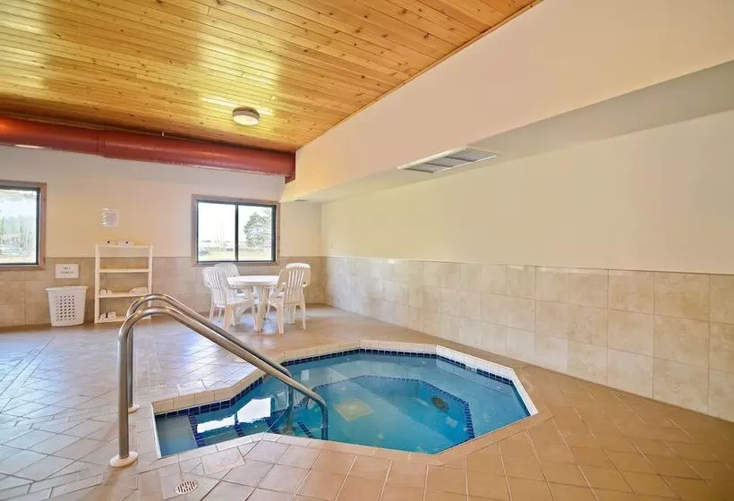 汽车旅馆  Amerivu Inn And Suites   Hayward Wi