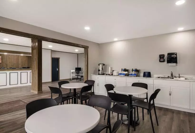 모텔 Econo Lodge Scottsbluff