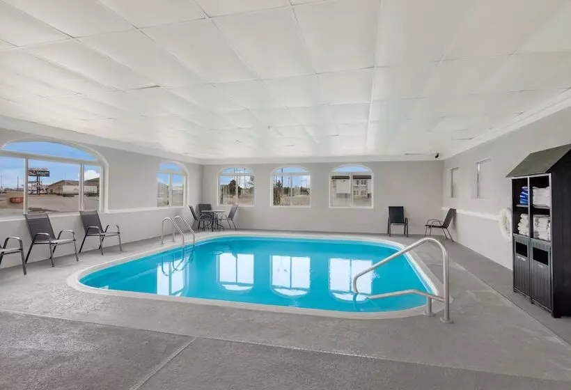 모텔 Econo Lodge Scottsbluff