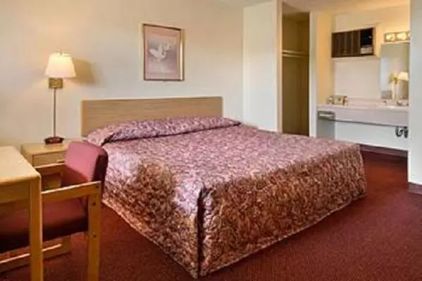 فندق على الطريق Peoria Inn