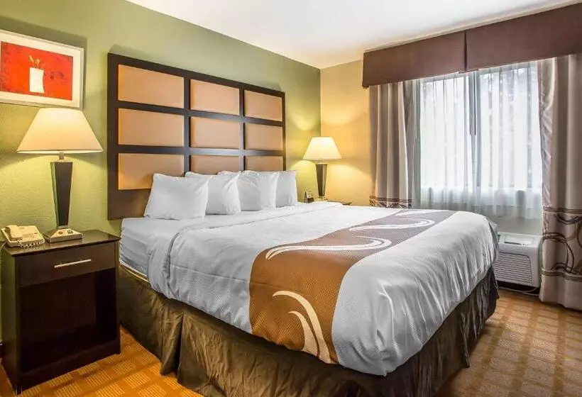 모텔 Quality Inn & Suites Marinette