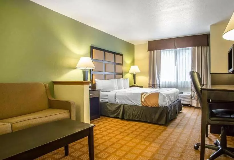 모텔 Quality Inn & Suites Marinette