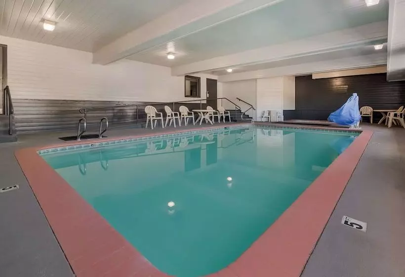 Motelli Red Lion Inn & Suites Ontario