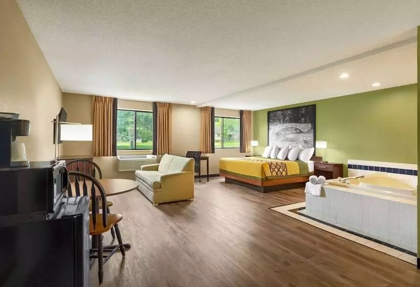 مُتل Super 8 By Wyndham Ankeny/des Moines Area