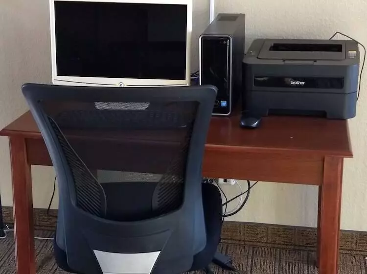 مُتل Super 8 By Wyndham Bemidji Mn