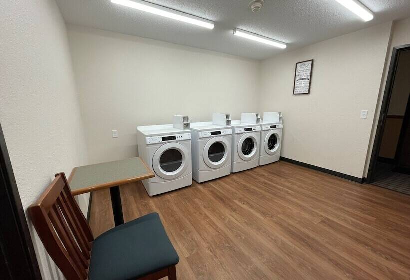 מוטל Super 8 By Wyndham Bemidji Mn