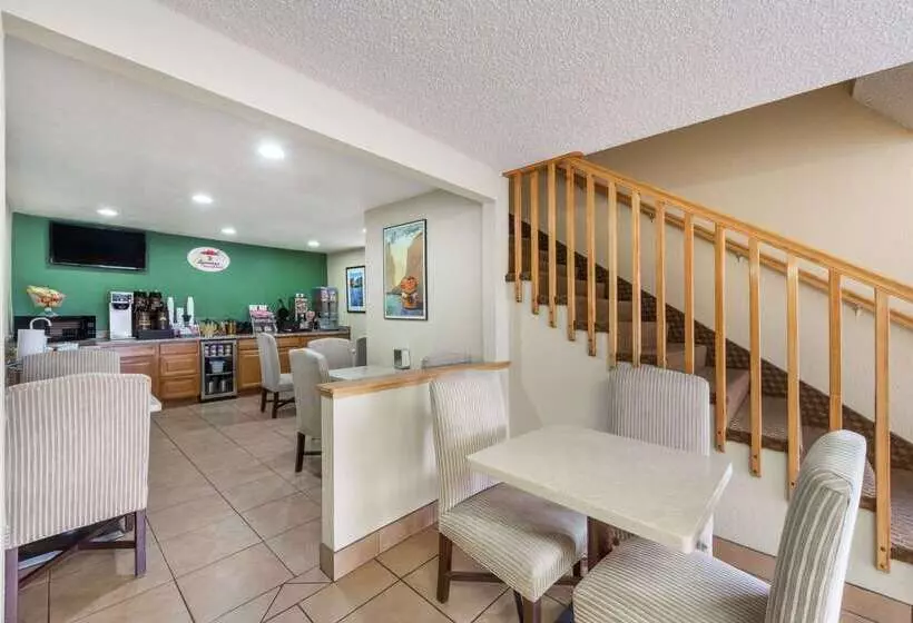 Мотель Super 8 By Wyndham Canon City