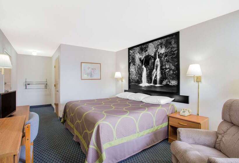 فندق على الطريق Super 8 By Wyndham Christiansburg