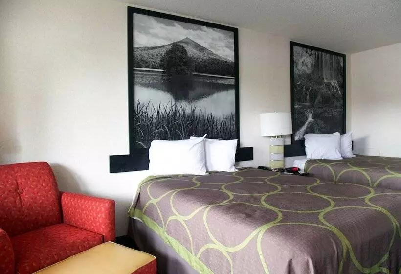 모텔 Super 8 By Wyndham Christiansburg