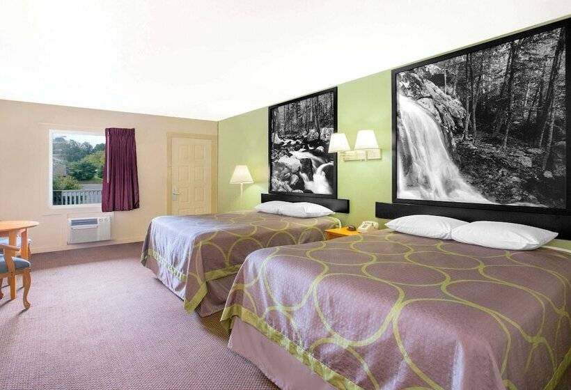 فندق على الطريق Super 8 By Wyndham Christiansburg