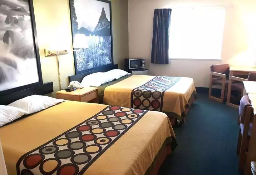 מוטל Super 8 By Wyndham Hamilton