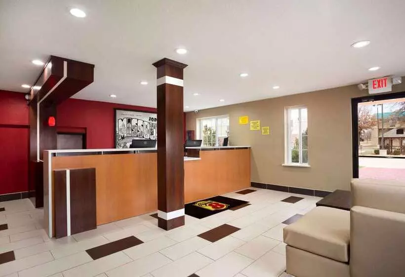 فندق على الطريق Super 8 By Wyndham Joplin