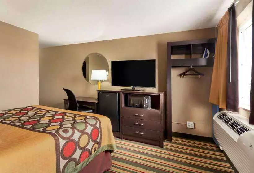 فندق على الطريق Super 8 By Wyndham Joplin